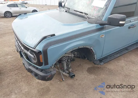 2023 Ford Bronco Wildtrak из США, поврежденный, VIN 1FMEE5DP3PLC12701